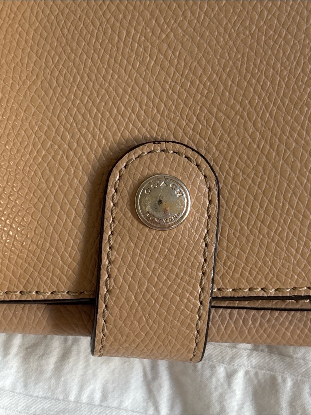 Coach Pebbled Leather Wristlet Wallet in Light Taupe - Picture 4 of 4